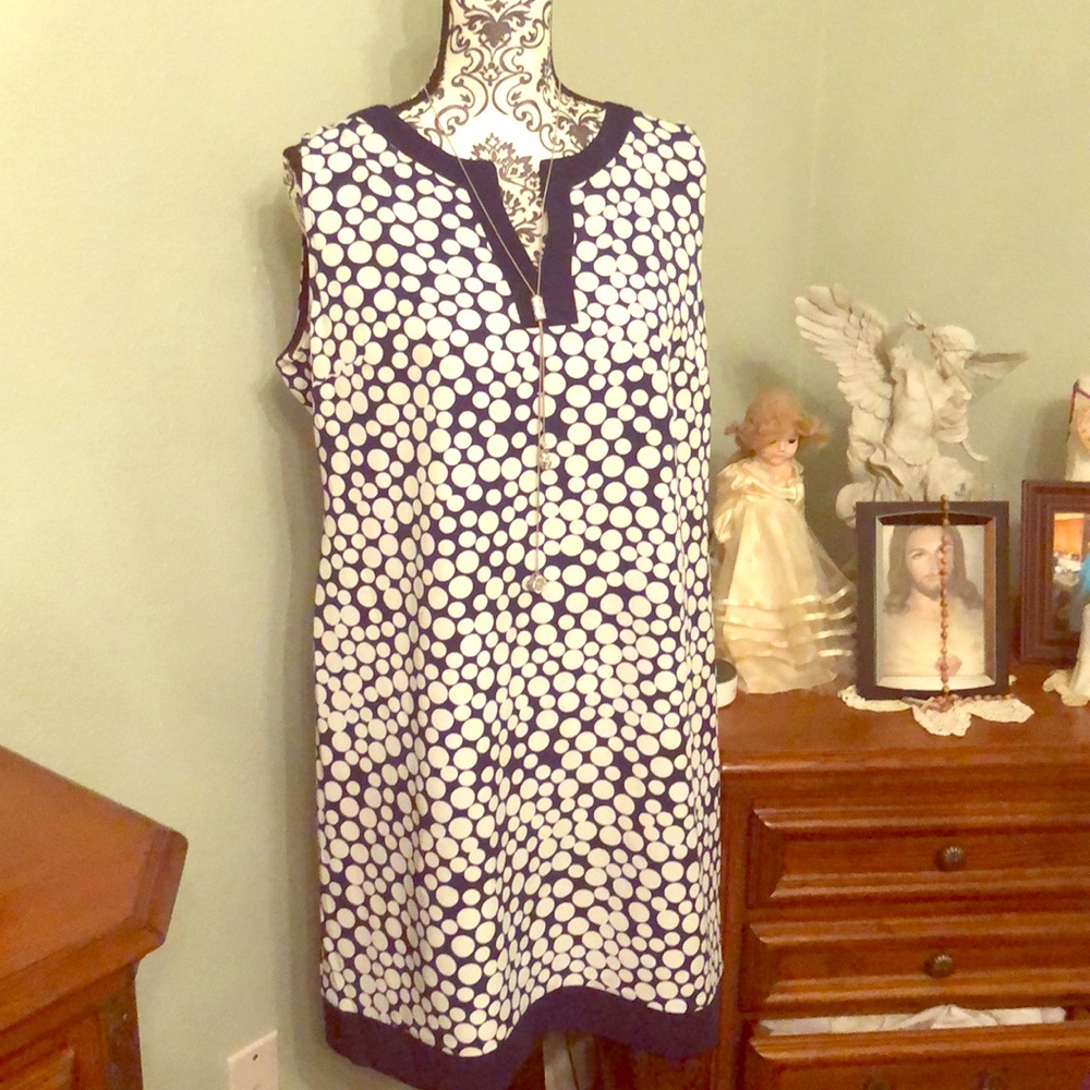 Beautiful Navy and White Dress